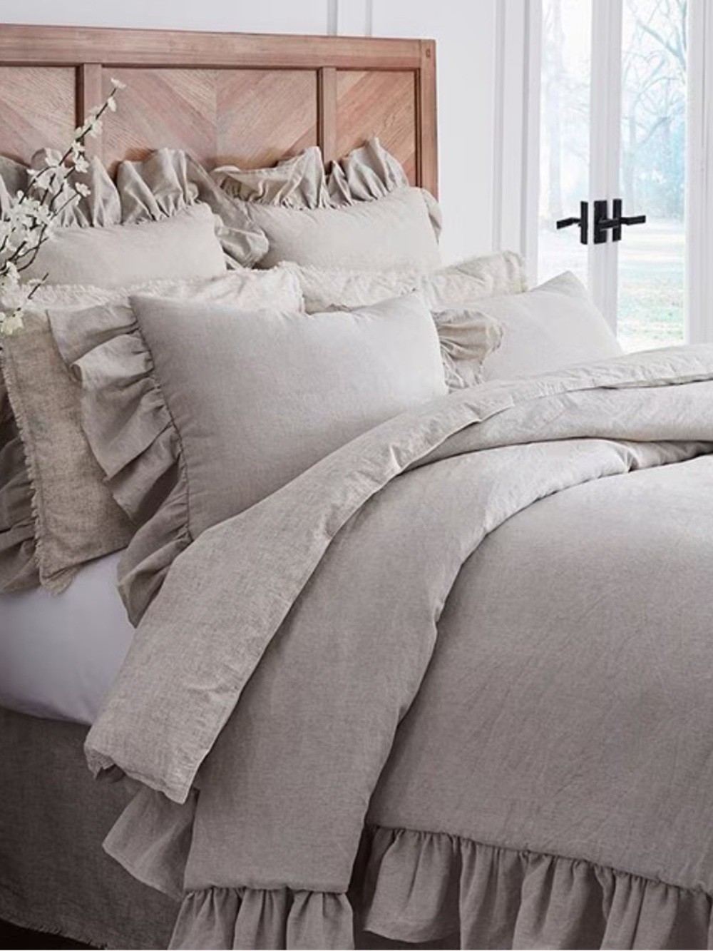 Southern Living Brooke Natural Ruffled Linen Blend Full/Queen Duvet NWT $339